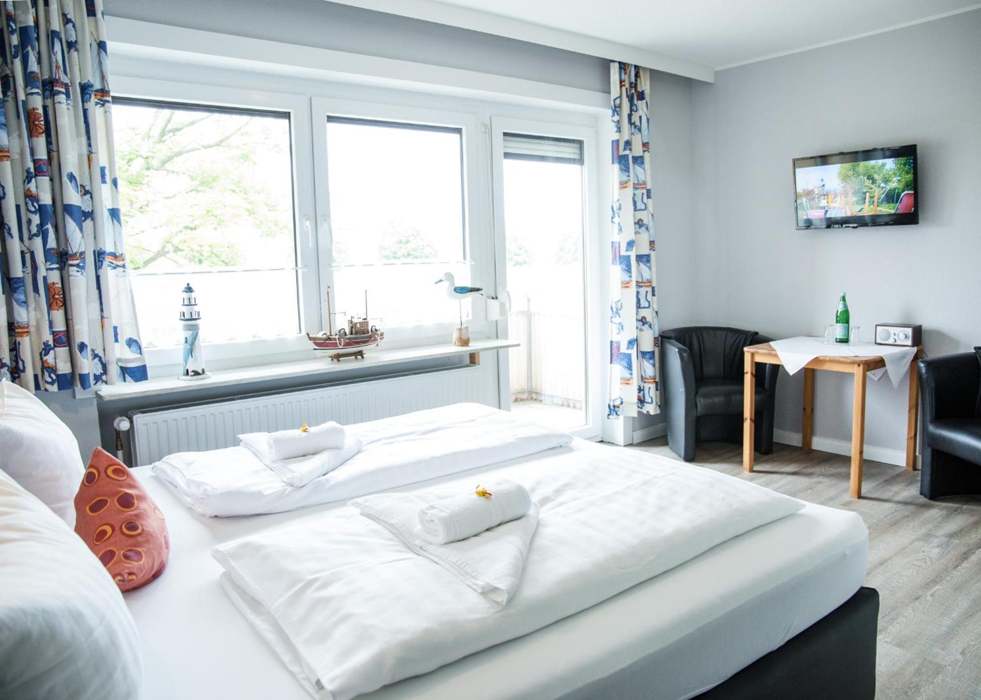 בוסום Hotel Tum Stueuermann מראה חיצוני תמונה